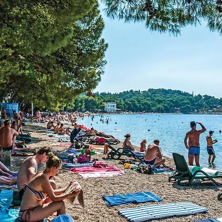 Beautiful In Nyaraló